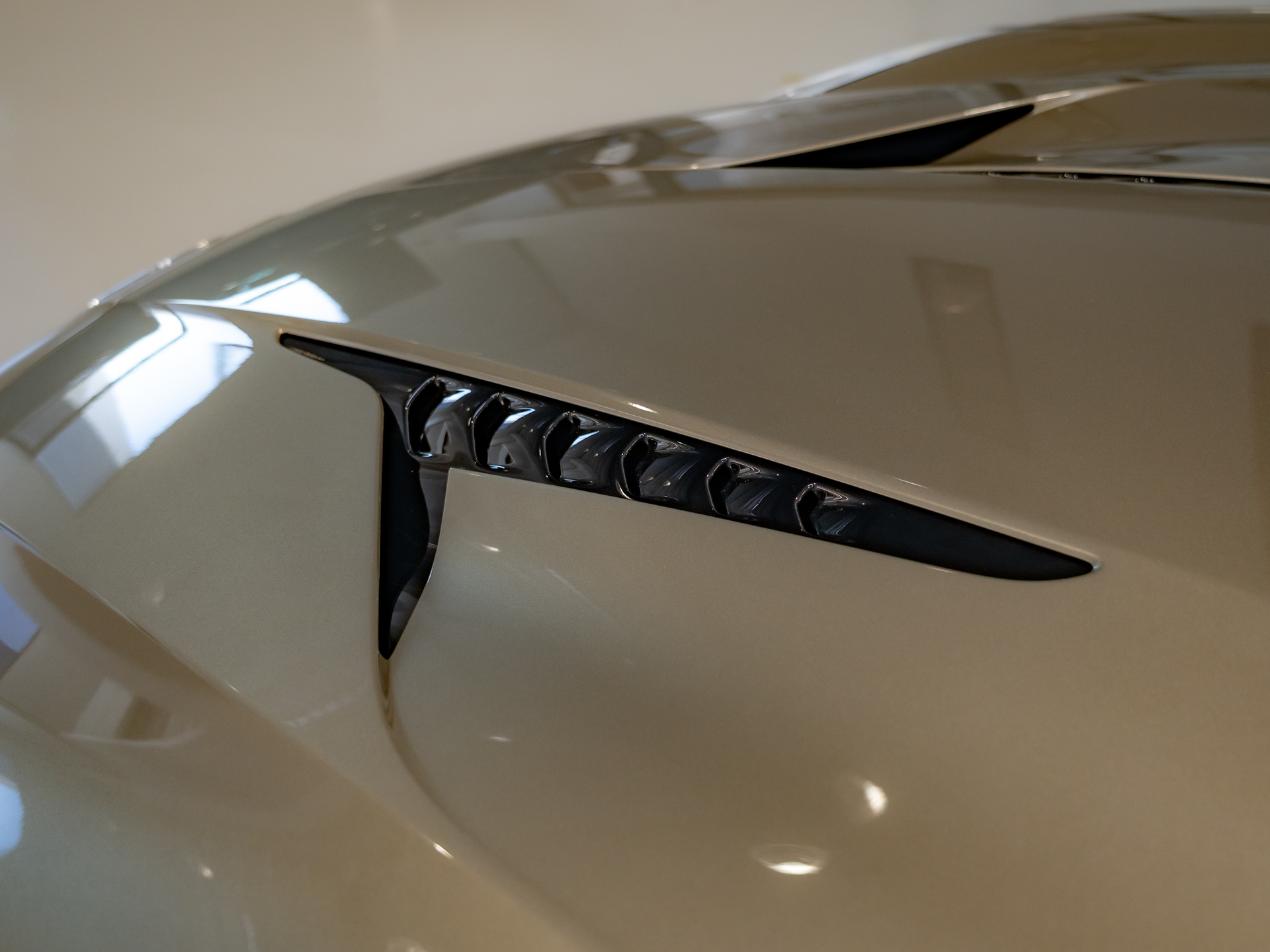 Ready2Drive Vanquish Volante Arden Green - 16