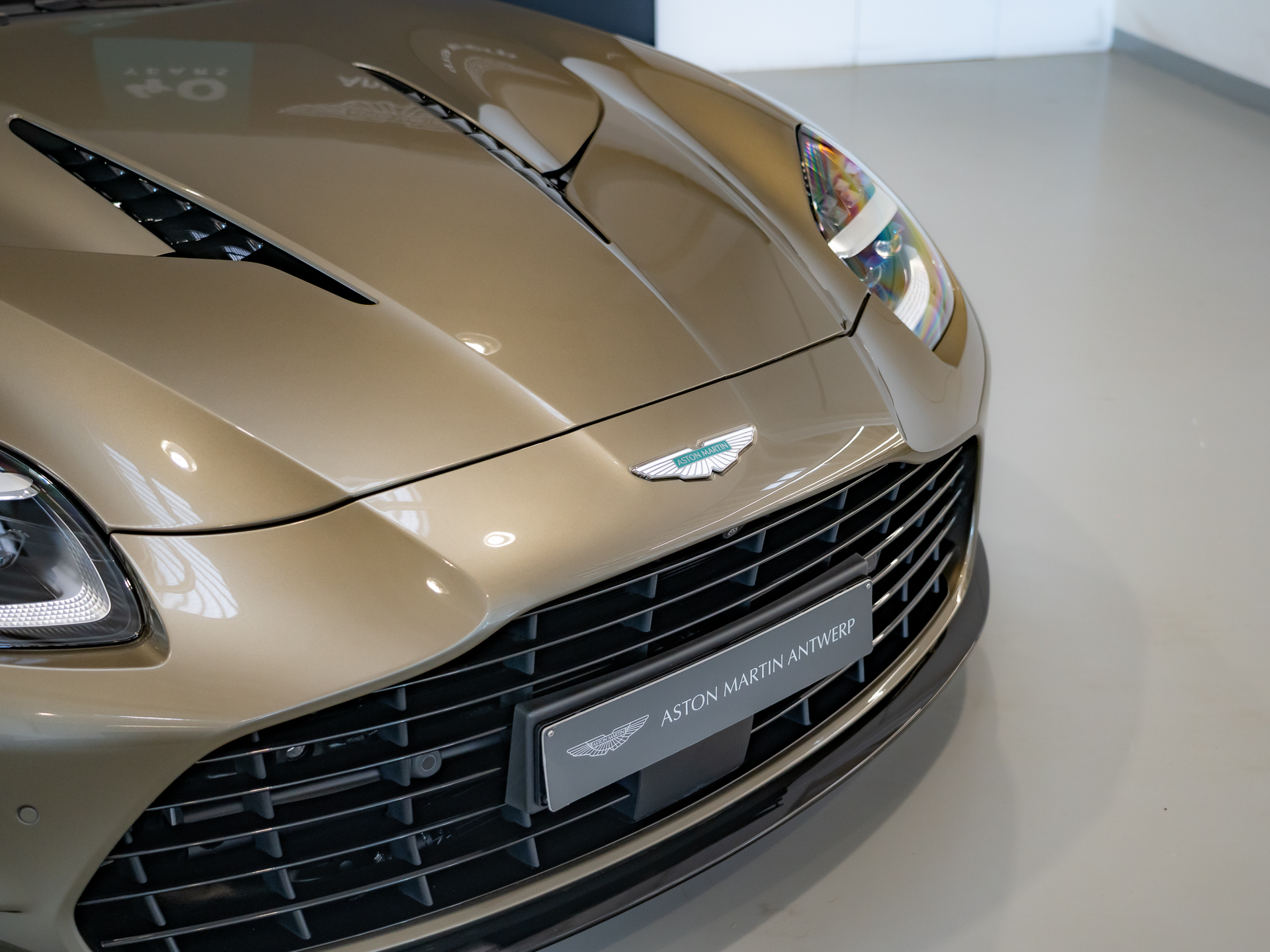 Ready2Drive Vanquish Volante Arden Green - 18