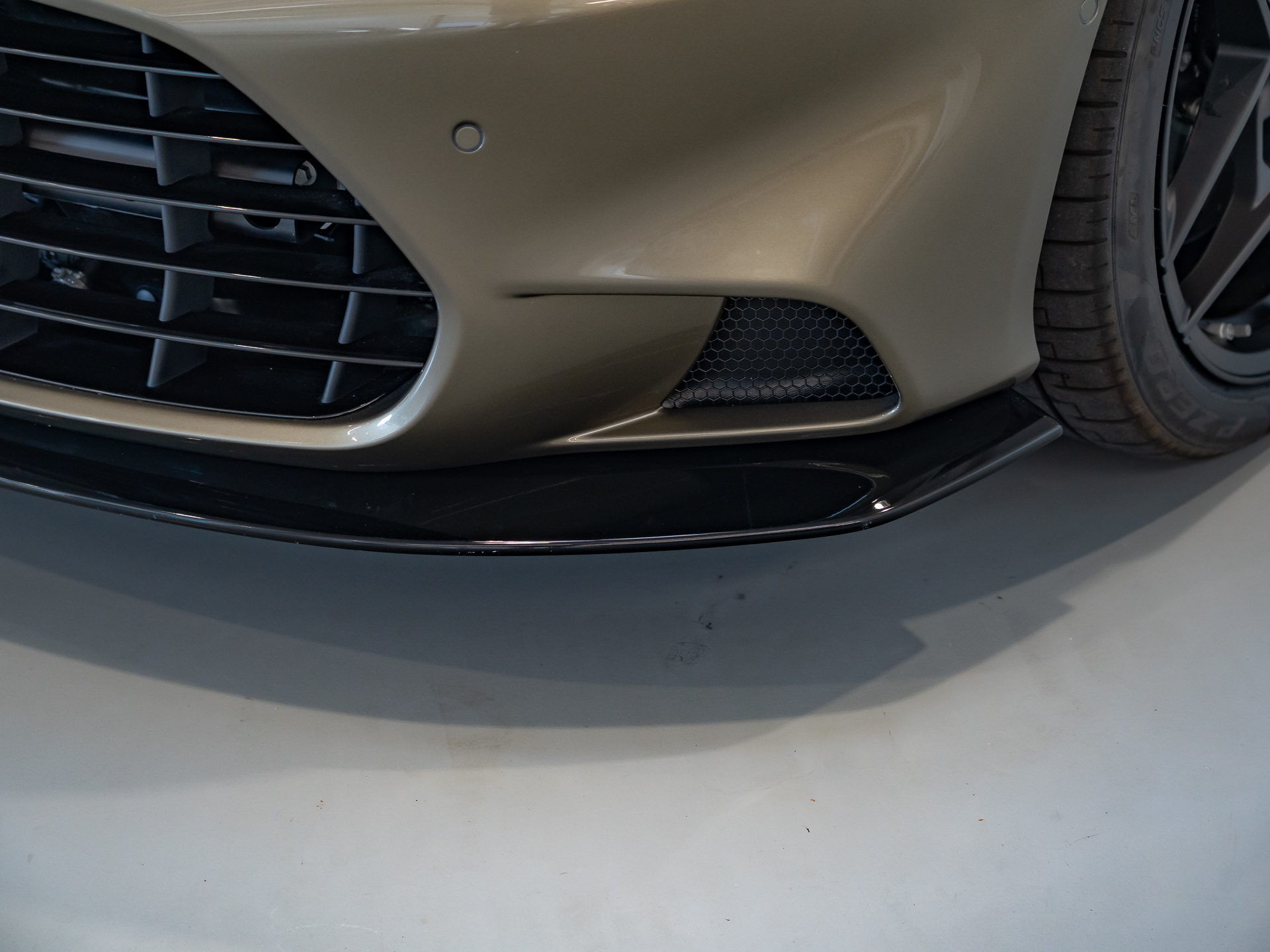 Ready2Drive Vanquish Volante Arden Green - 20