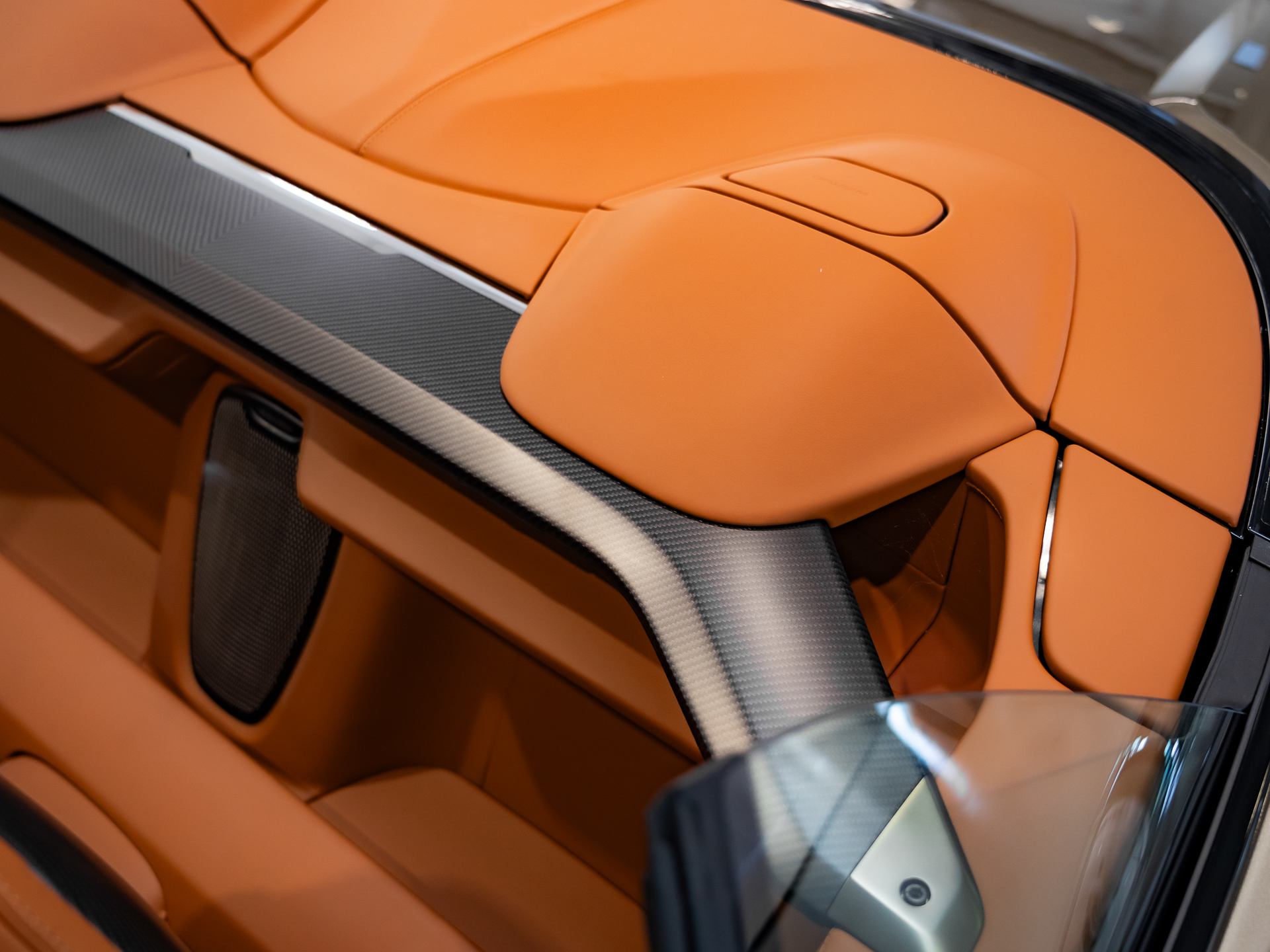 Ready2Drive Vanquish Volante Arden Green - 56
