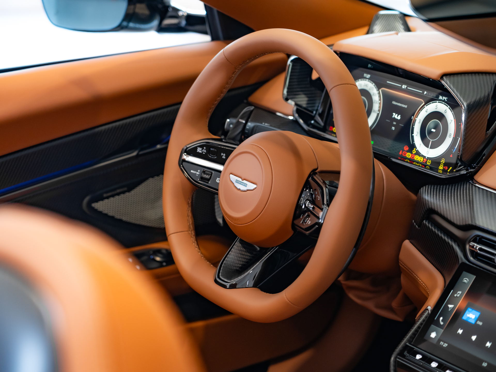 Ready2Drive Vanquish Volante Arden Green - 69
