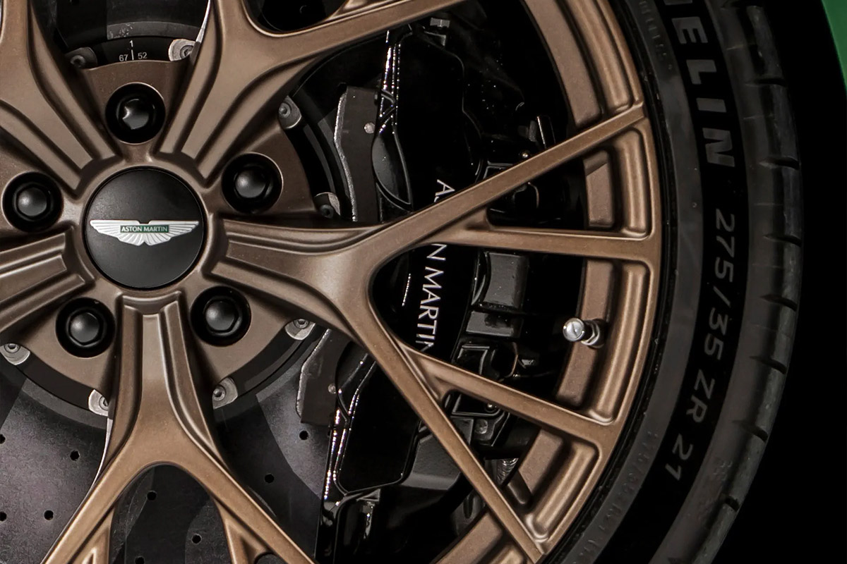 Aston Martin DB12 Coupé