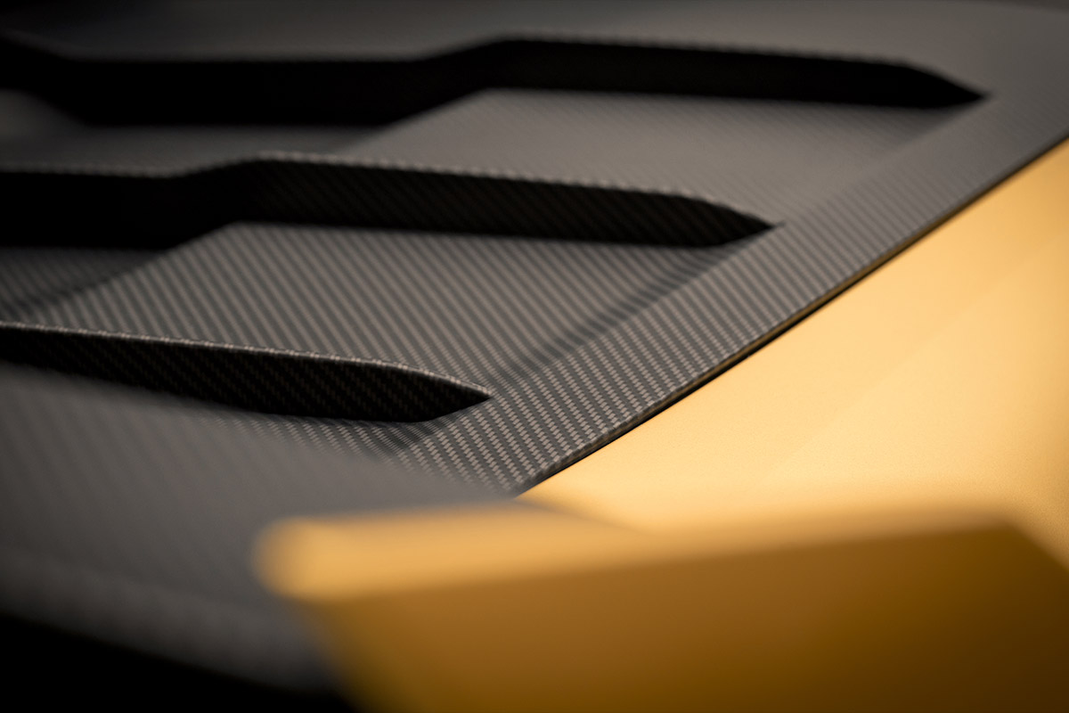 Aston Martin Valiant