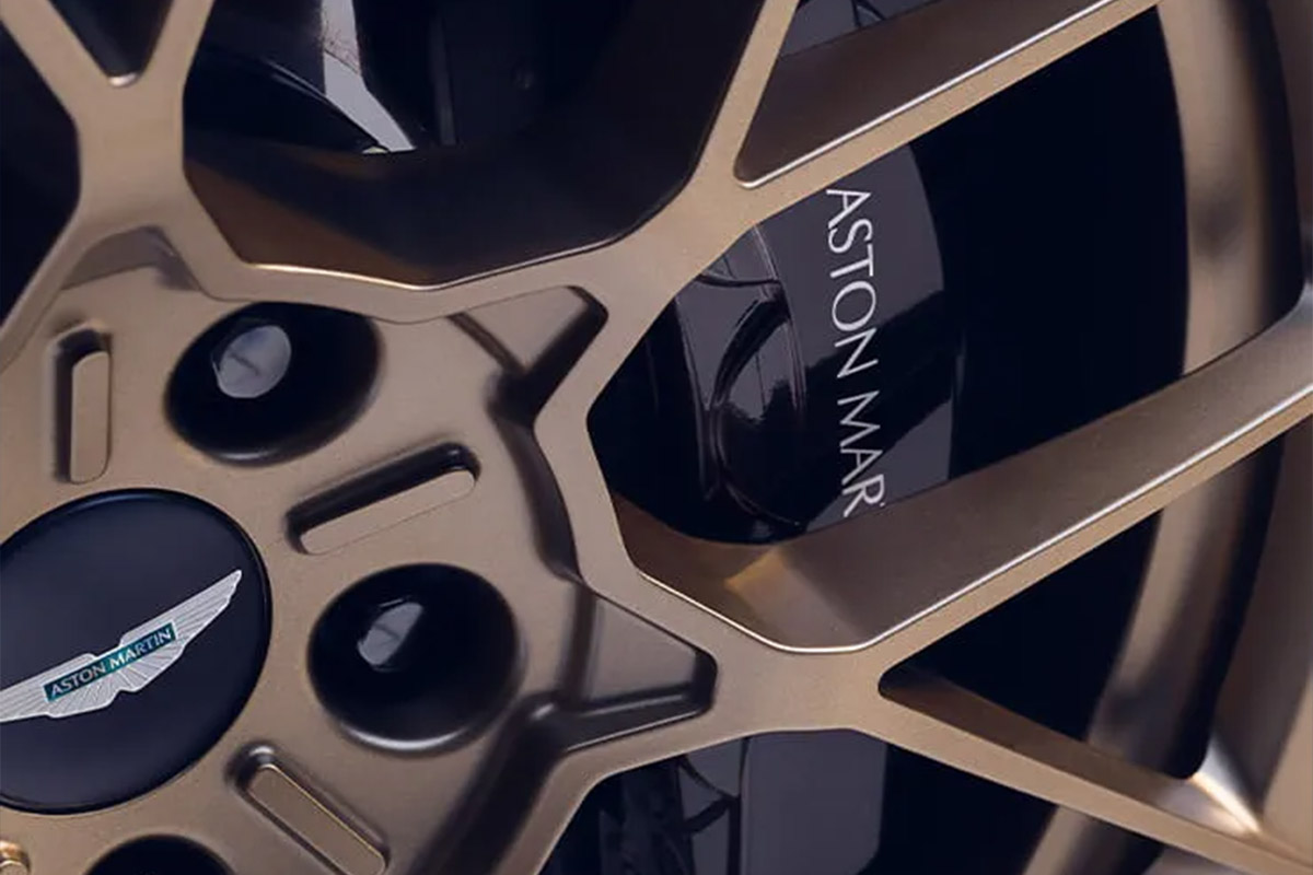 Aston Martin Vanquish Coupé