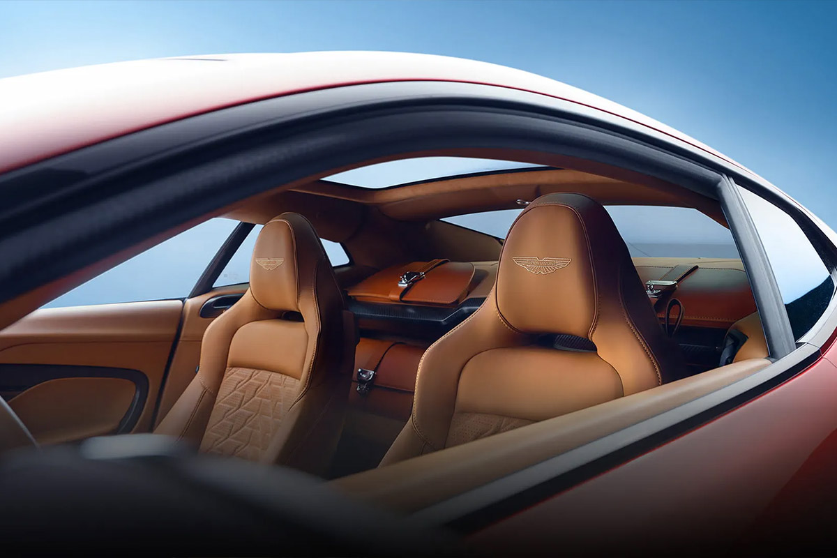 Aston Martin Vanquish Coupé