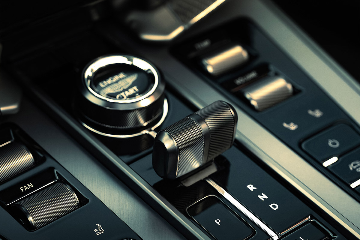 Aston Martin Vanquish Volante