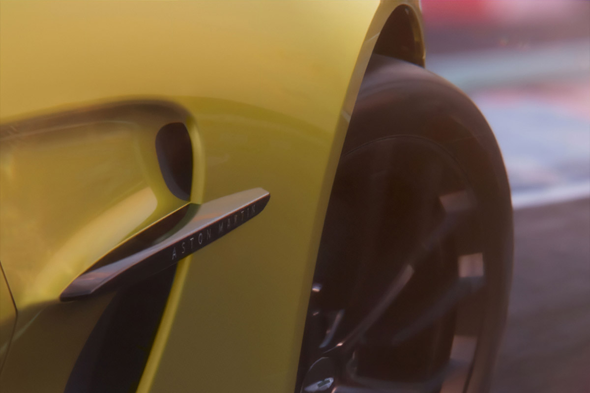 Aston Martin Vantage Coupé