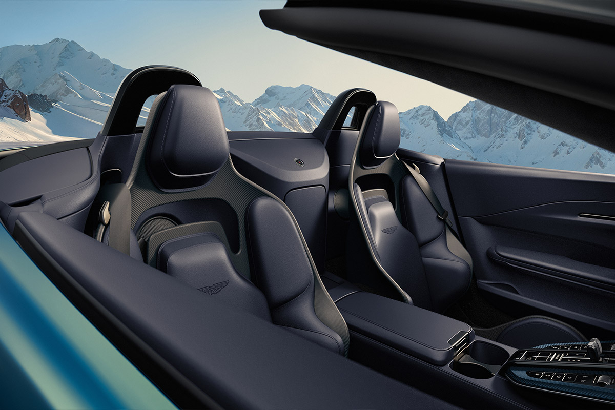 Aston Martin Vantage Roadster