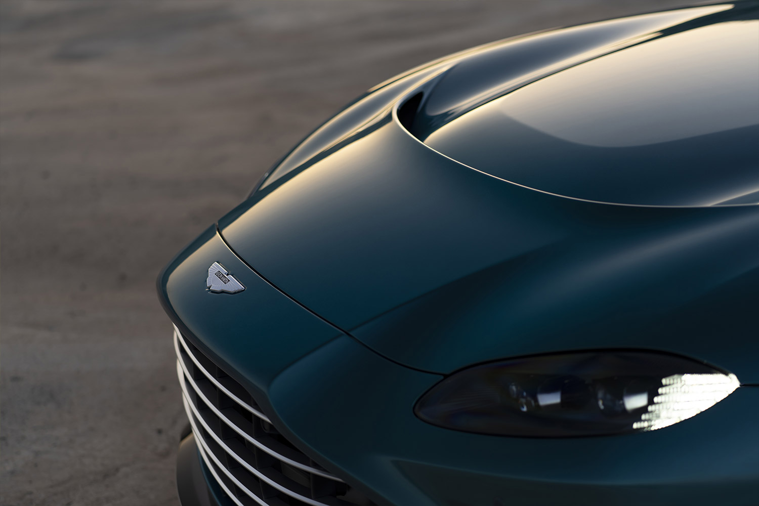 Aston Martin Vantage Roadster